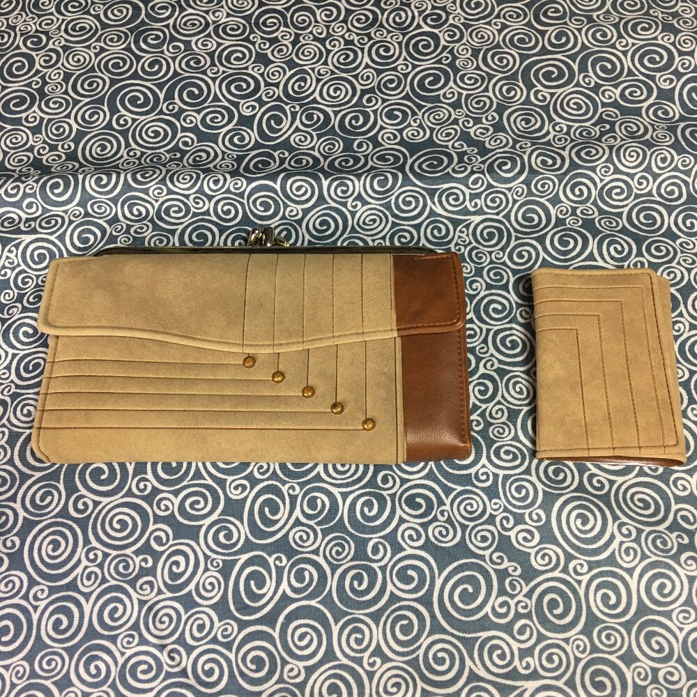 Fran Stef Vintage Women's Leather Bifold Clutch Wallet with Key Wallet